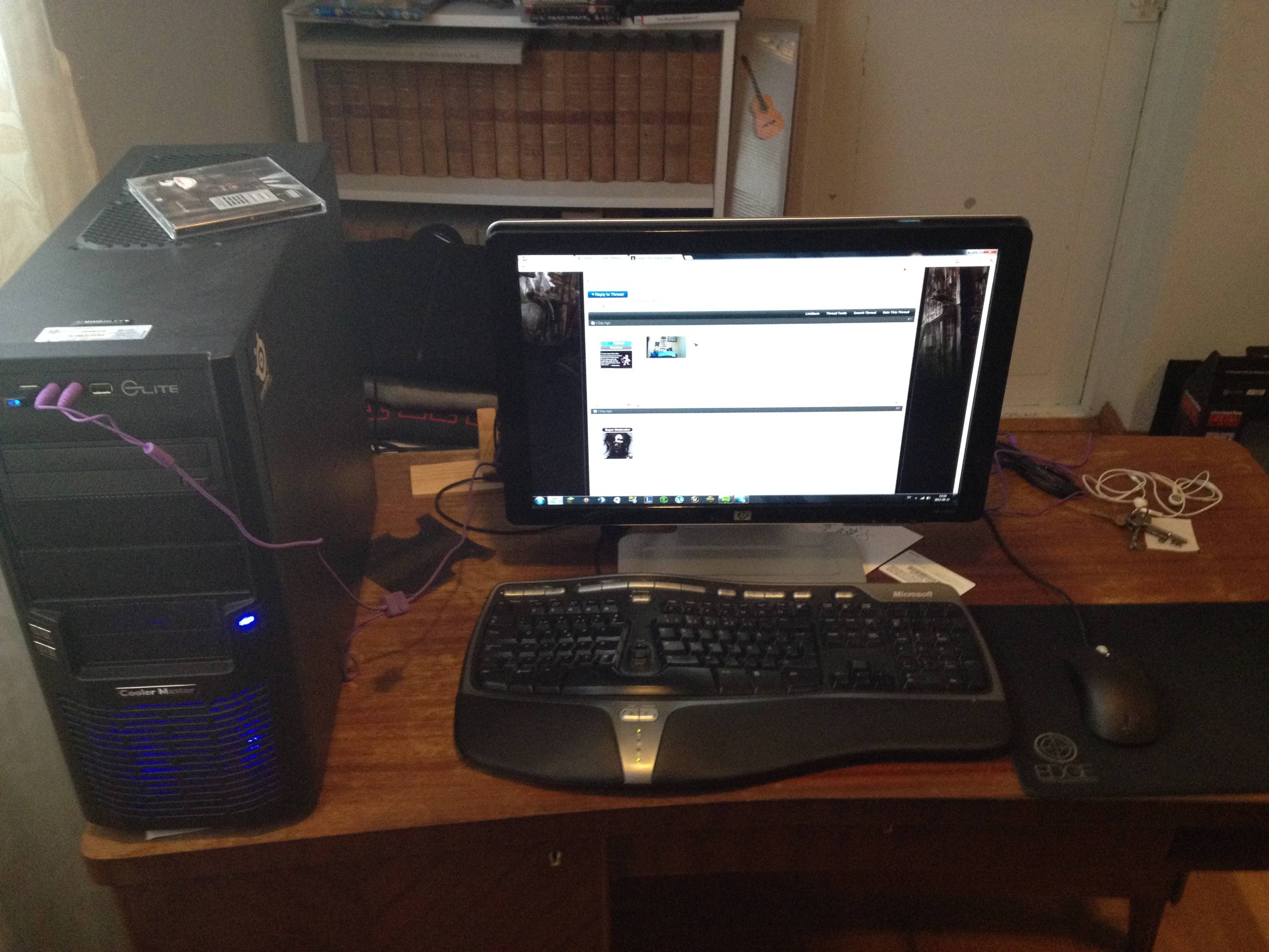 Post pictures of your battlestations!-g09e7-jpg